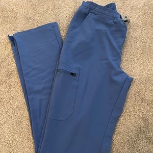 Figs skinny scrub pants